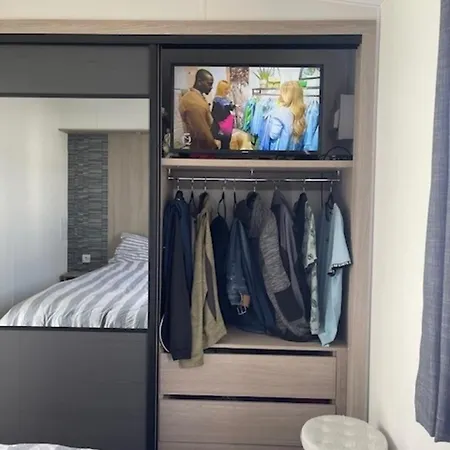 Holiday home Nr 88 Neues, Ruhiges Hundefreundliches Direkt Am Wattenmeer, Komplett Eingezaeunt Westerland