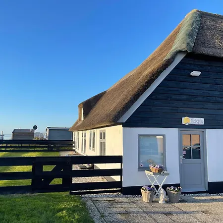 Ferienhaus Nr 88 Neues, Ruhiges Hundefreundliches Direkt Am Wattenmeer, Komplett Eingezäunt - B66749 Westerland